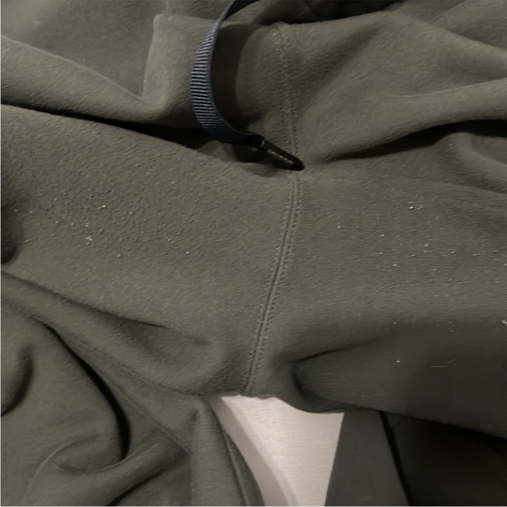 Lululemon Ready to Rulu Olive Joggers - Picture 13 of 13